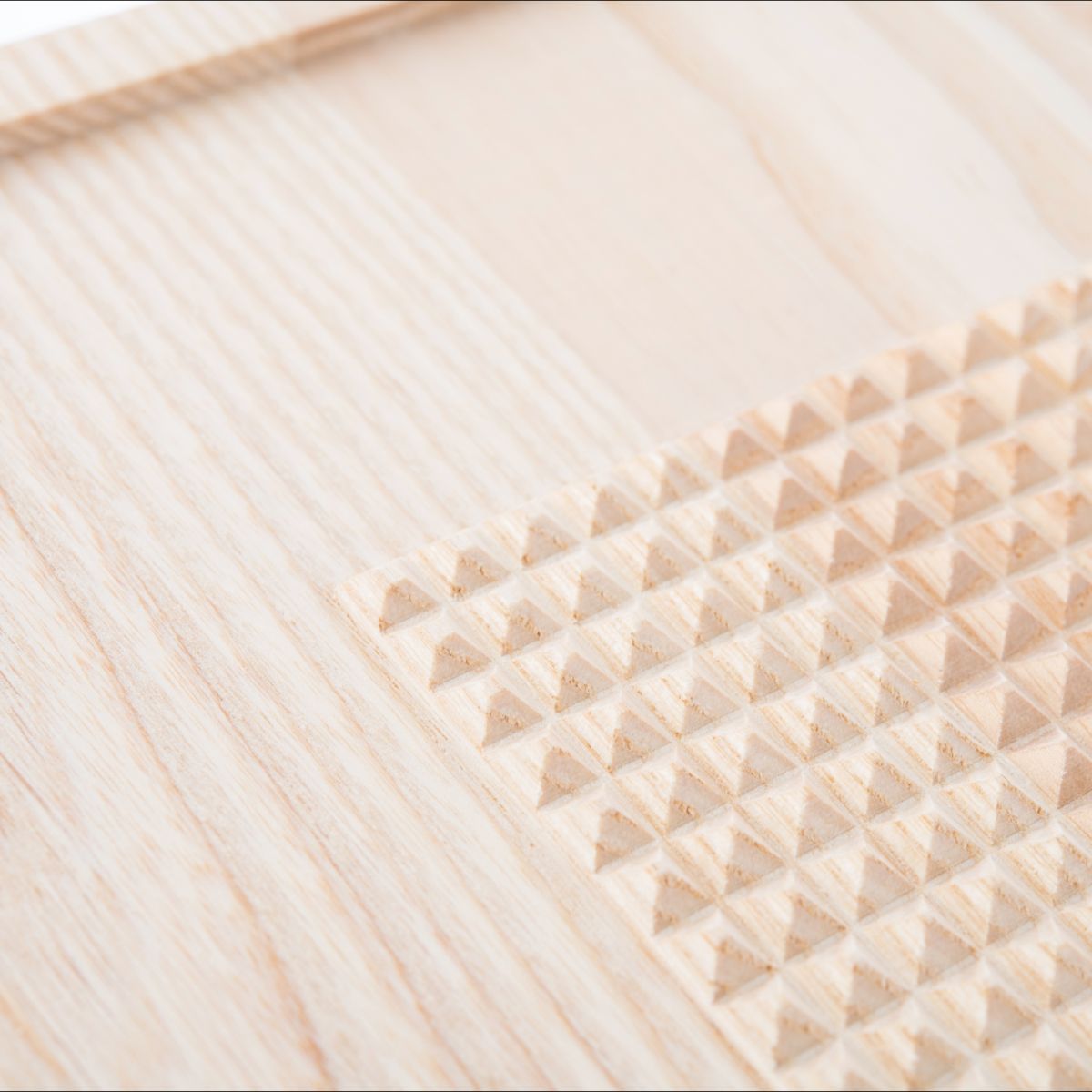 BAKEHOUSE LARGE ASH WOODEN CHOPPING BOARD - SAK Home