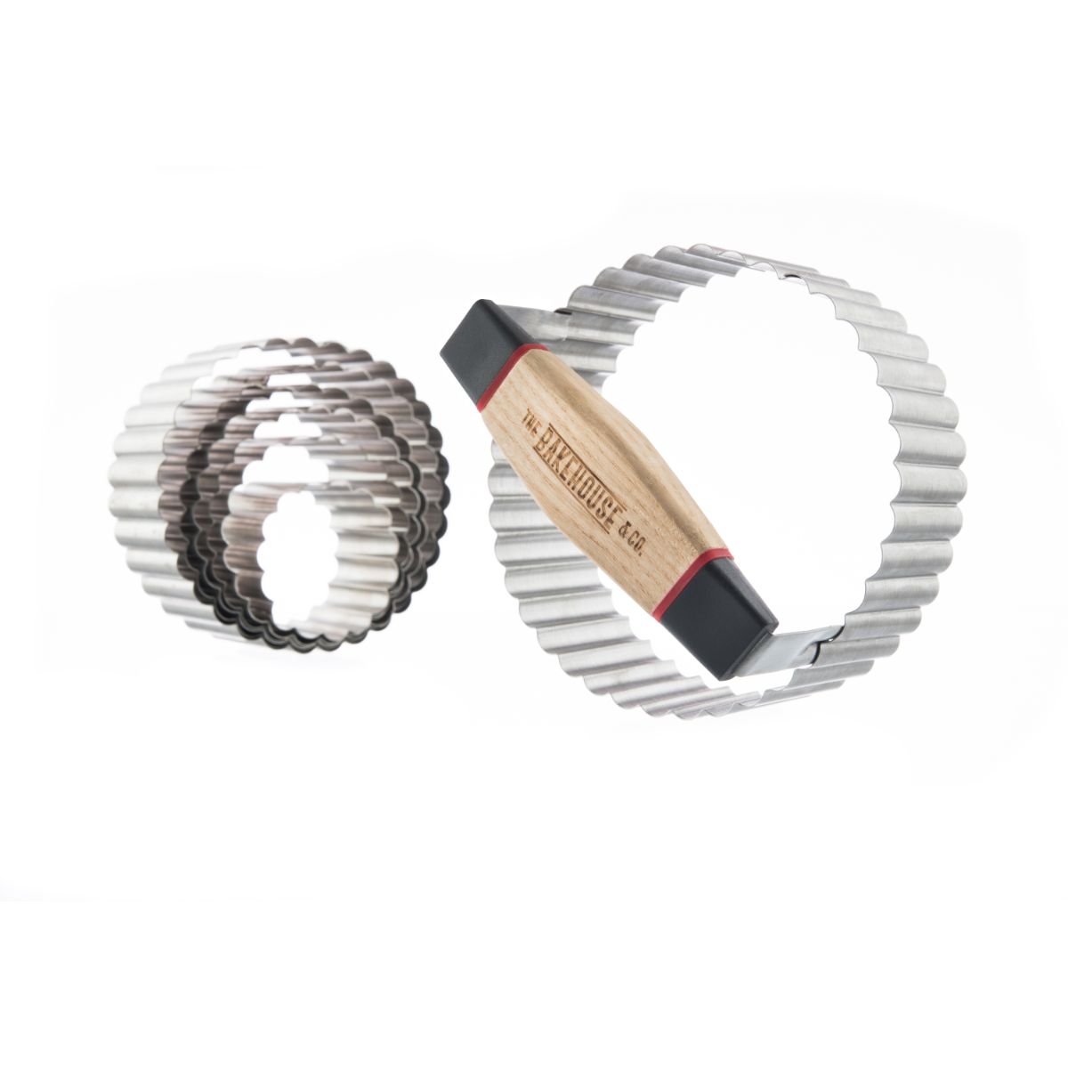 BAKEHOUSE 7 PCE S/S CRINKLE EDGE COOKIE CUTTER SET - SAK Home