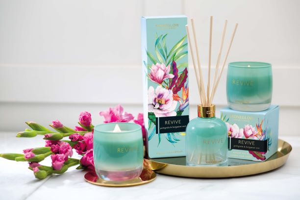 Stoneglow - Infusion Revive - Petitgrain & Bergamot Zest Scented Candle