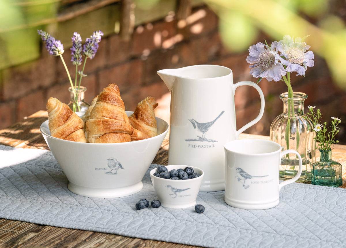 Mary Berry Large Pied Wagtail Jug