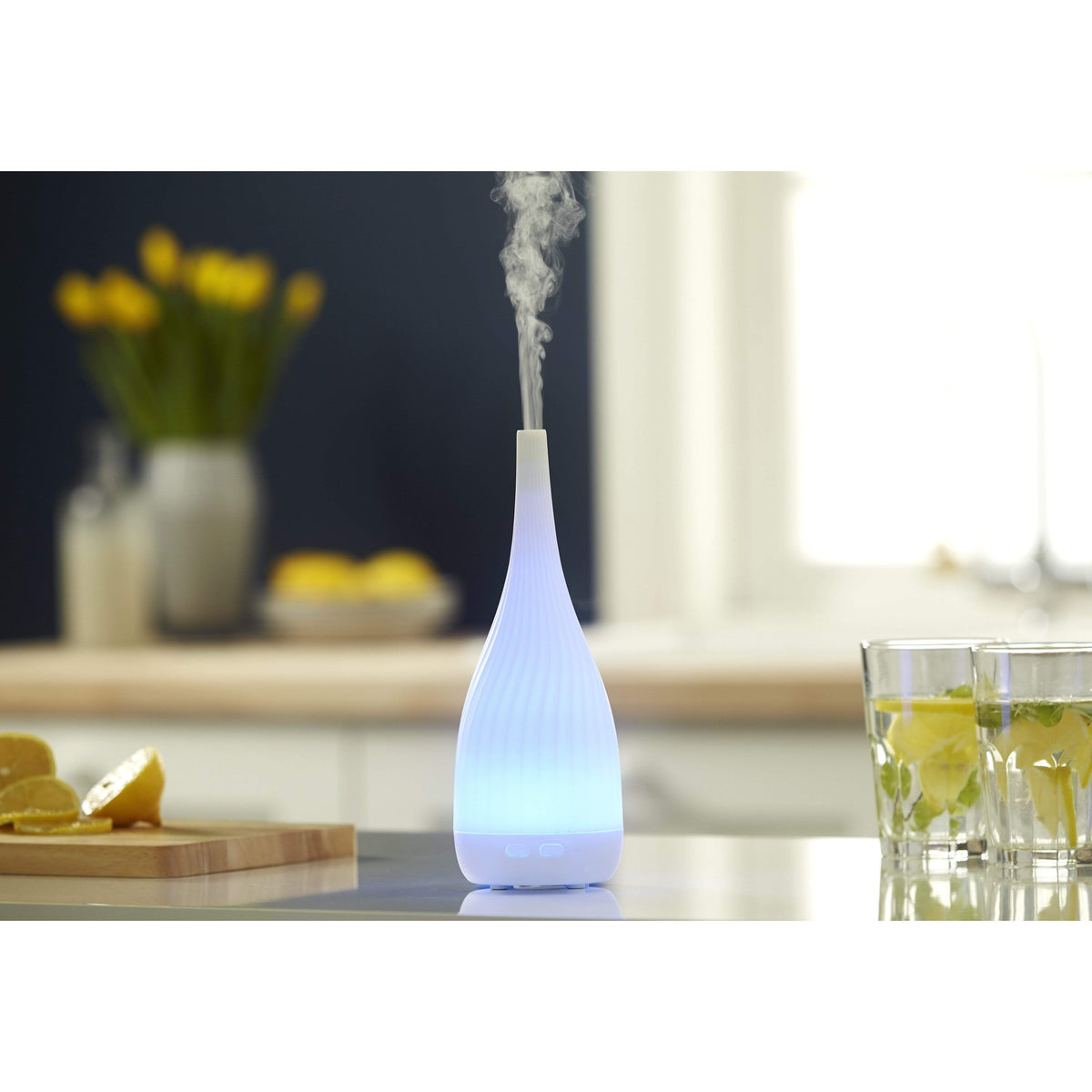 White Thalia Aroma Diffuser with Colour Changing Mood Lighting - SAK Home